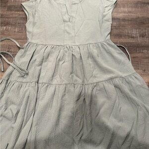 Light Green Sleeveless Dress